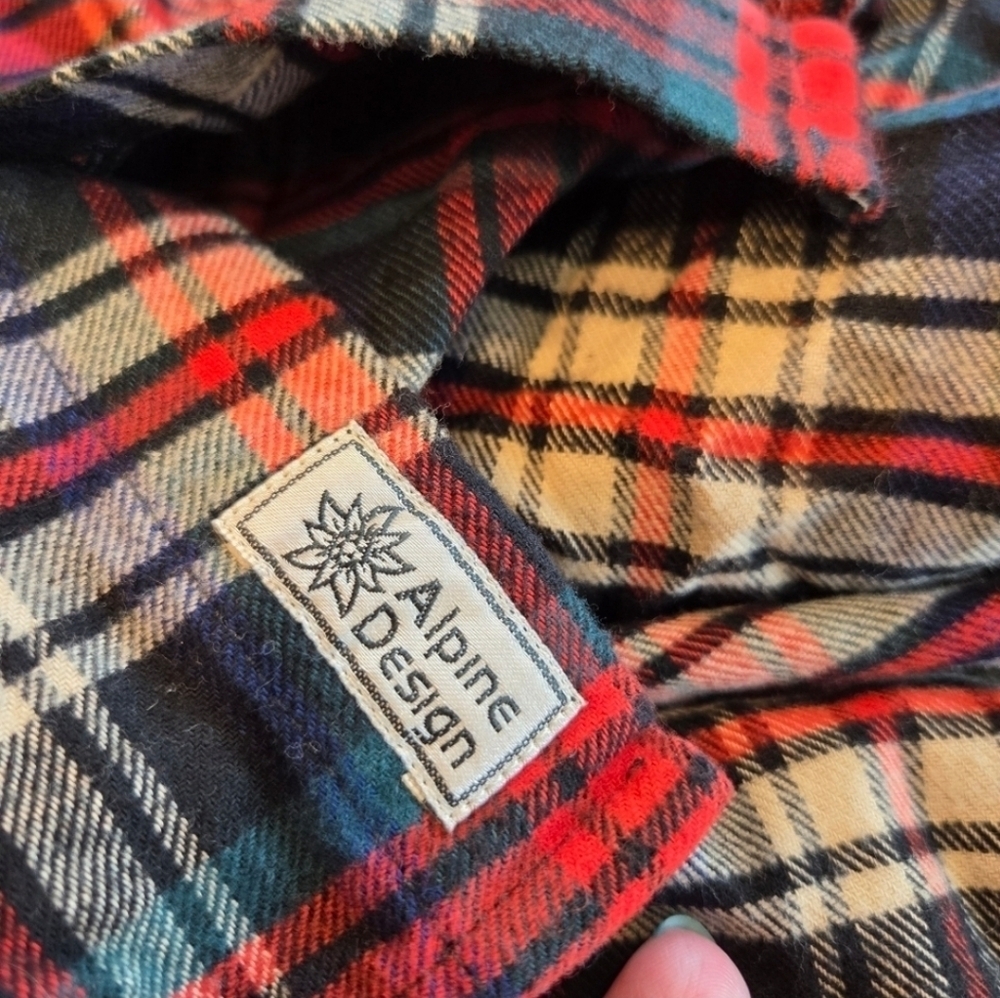 Alpine Design Mens XL Midweight Flannel Red Green Nessie Plaid Shirt New Outdoor - Picture 6 of 9